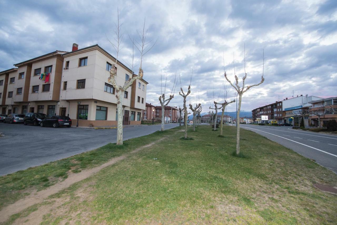Apartmán Vut Los Recuerdos De Sandra El Barco de Ávila Exteriér fotografie